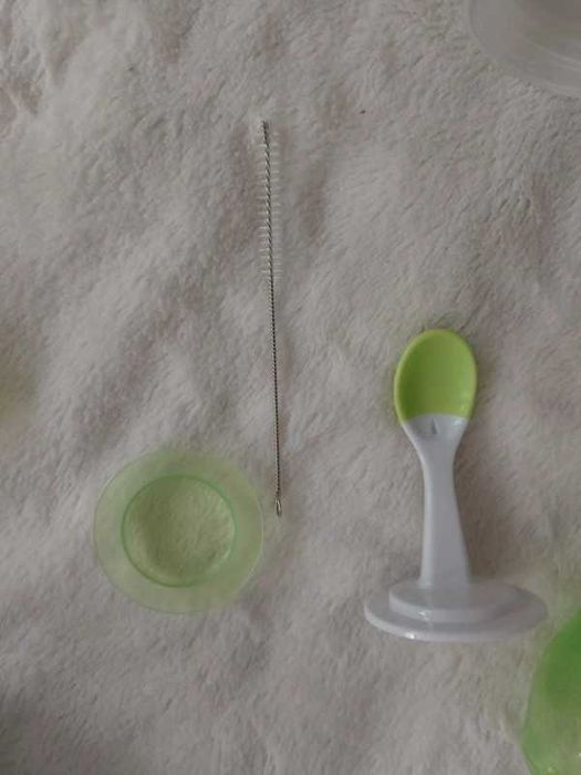 Butelki dla dzieci , kubek do nauki picia , siatka do wózka (K5)