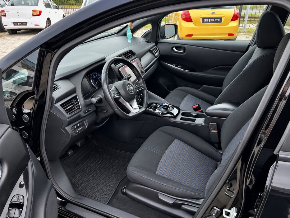 Nissan Leaf 62 kwh