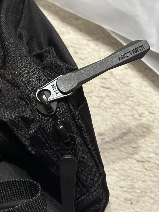 Сумка arc’teryx / месенджер arc’teryx  як сумка Nike  або сумка jordan