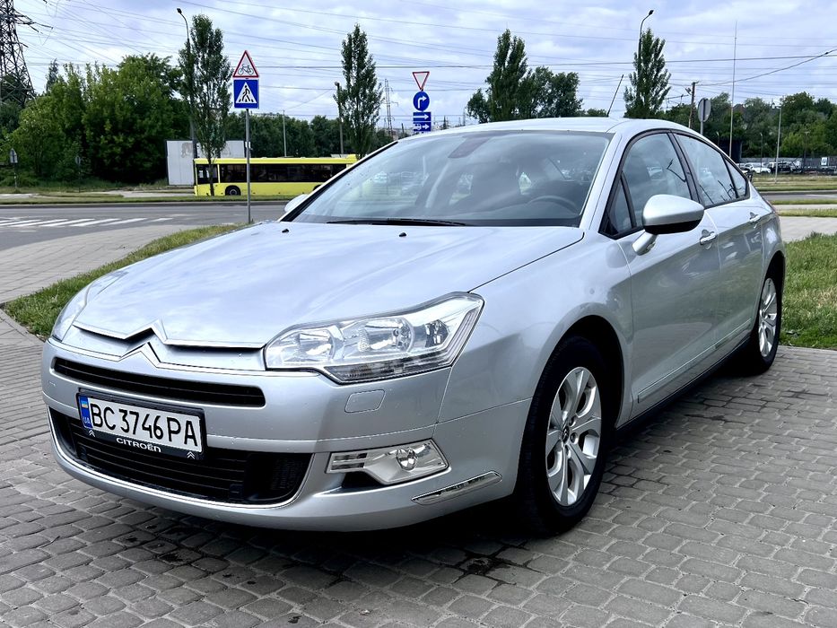 Продам власний Citroën C5 X7 2008 року.
