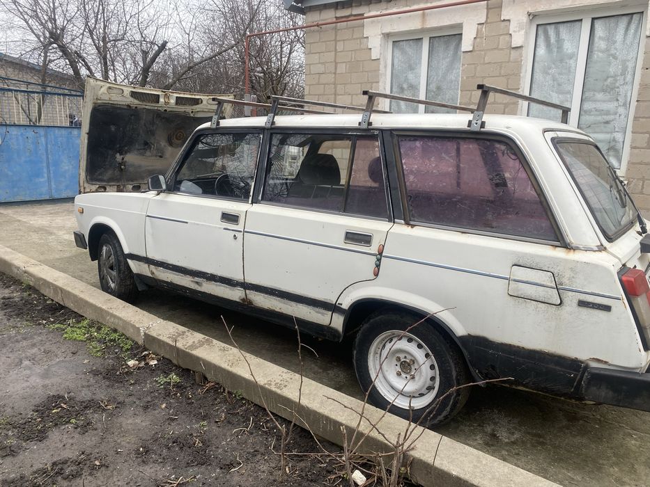 Продам жижули 2104