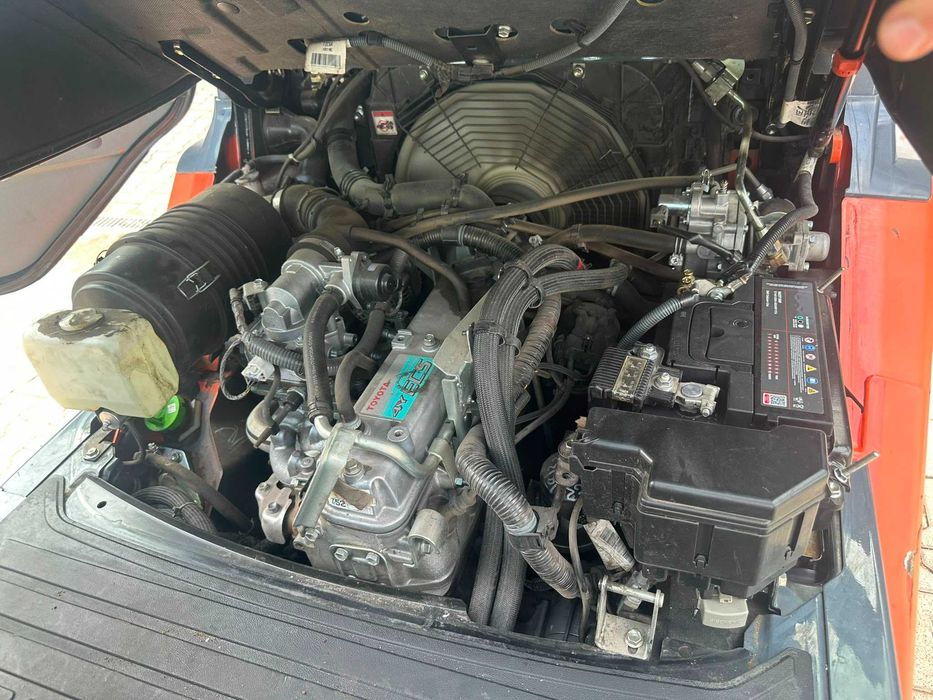 Wózek widłowy Toyota 02-8FGF25, 2,5t, LPG, 2015, Triplex 4,7m, 1630mth