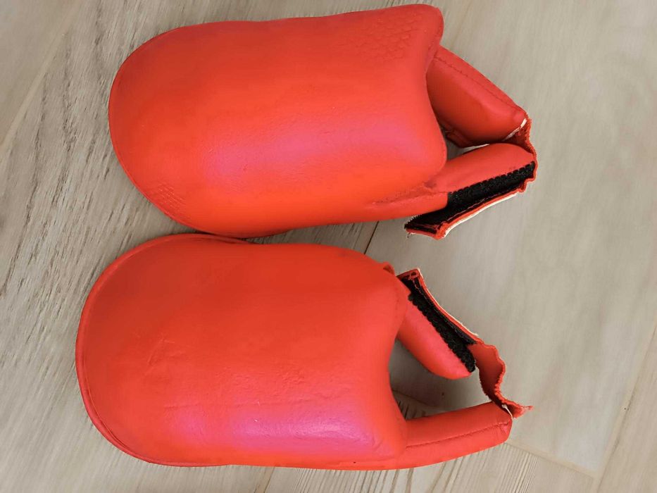 Proteções Karate - Pés e pernas