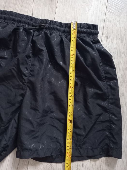 Продам шорты GUCCI