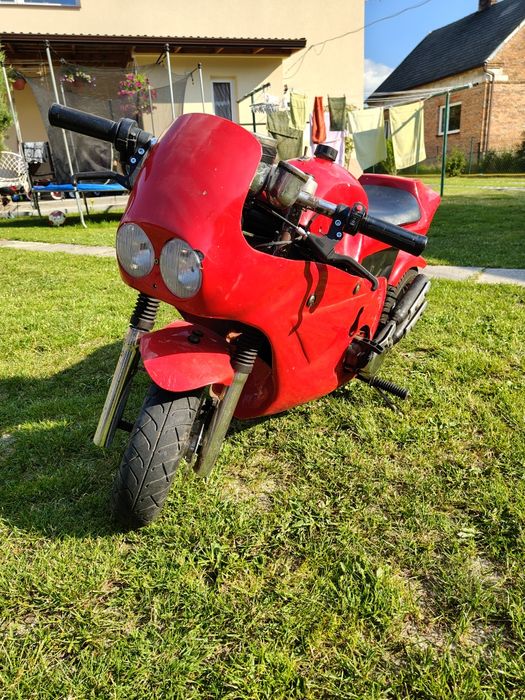 Mini Ścigacz , motorek
