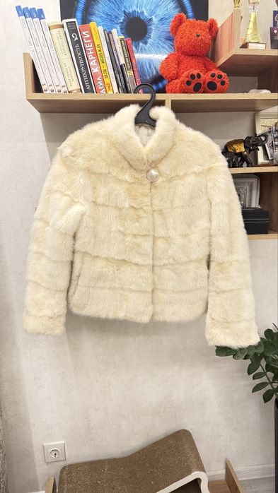 Шуба з норки. Норковая шуба. Норкова шуба. Шуба белая