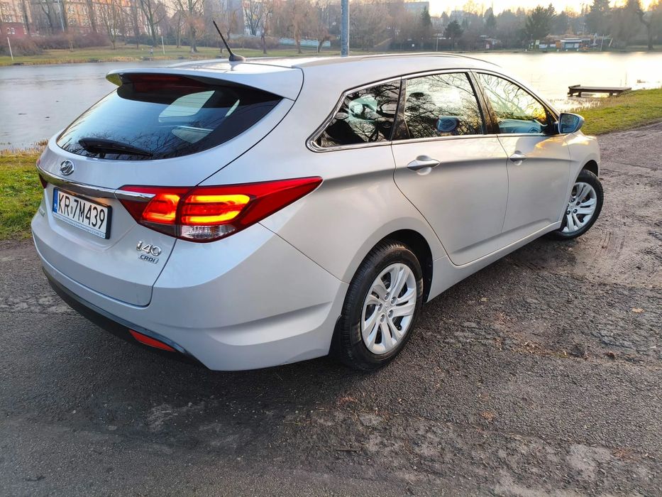 Hyundai i40 Kombi 1.7CRDi 141KM Automat 7-biegowy Krajowy Serwisowany Rej. 03.2016