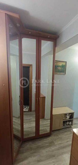 ДМЖ3% Продам 2к з ремонтом в центрі вул Золотоустівська Павлівська