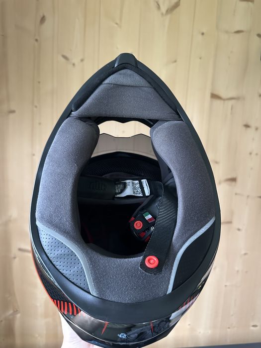 S-ка AGV K5S шолом