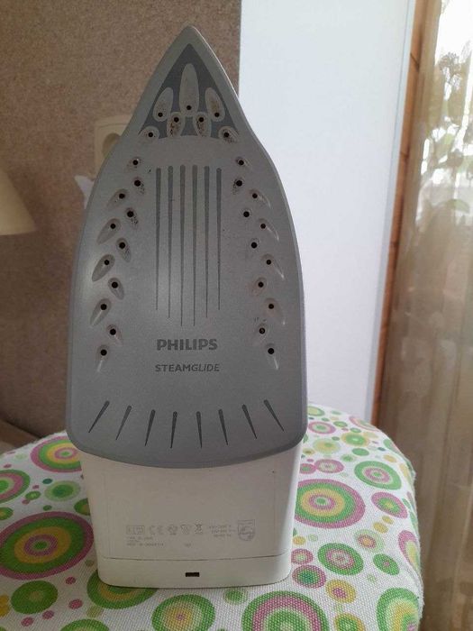 Утюг Philips 2000 Вт