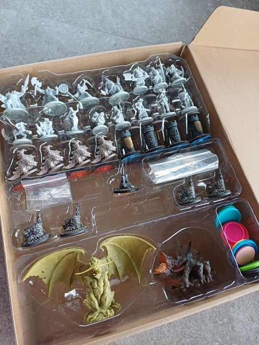 B-SIEGED sons of the Abbys + defenders box