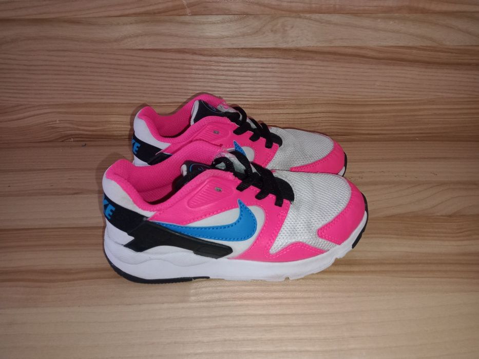 Nike nr 28--18.5 cm