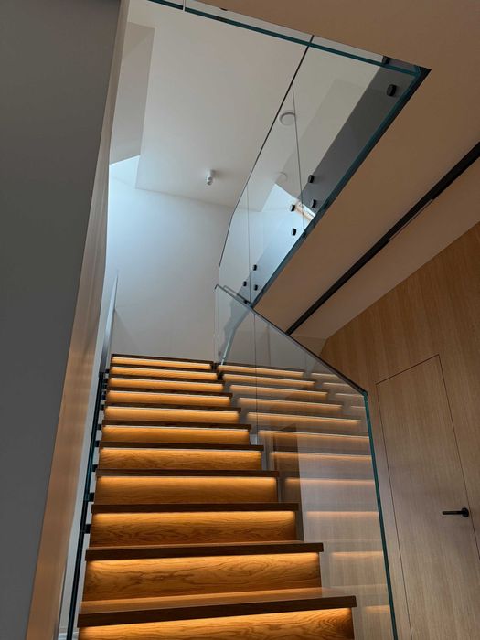 Balustrady szklane Drzwi szklane Lustra