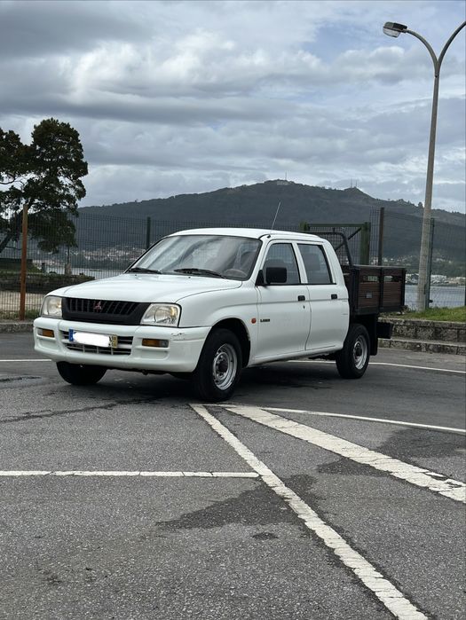 MITSUBISHI L200 4X2  5 lugares