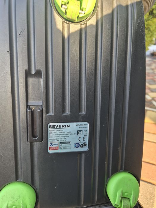 Пилосос Severin 750w.