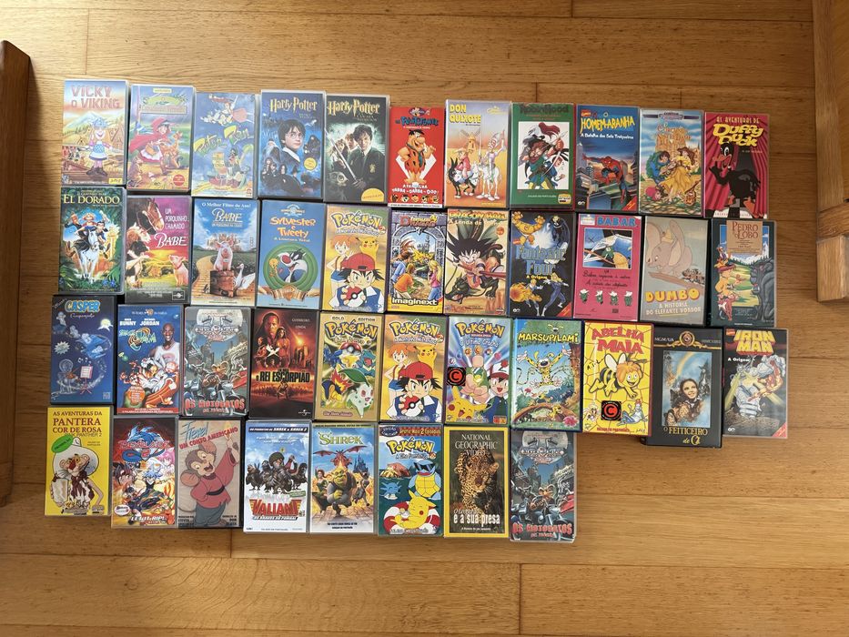 VHS cassetes variadas