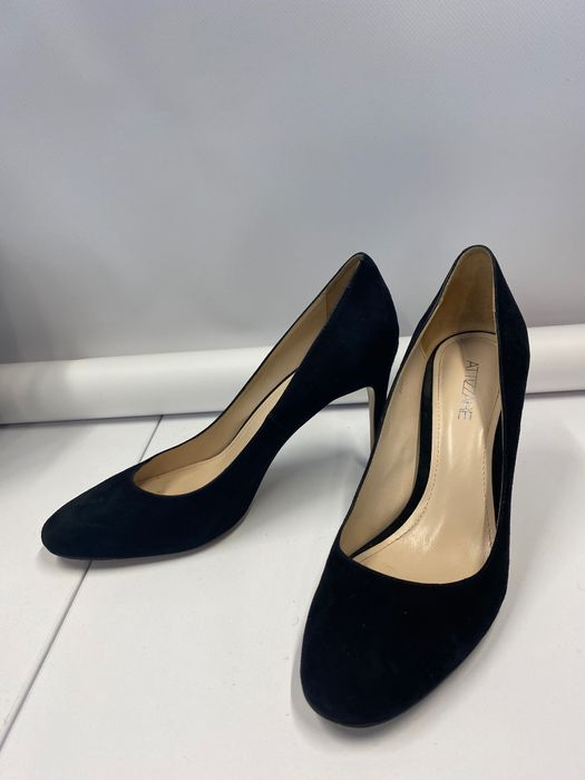 Замшеві жіночі туфлі