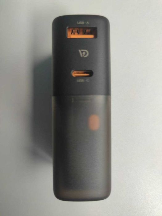 Зарядний пристрій Voltme VITO GO 35w travel charger