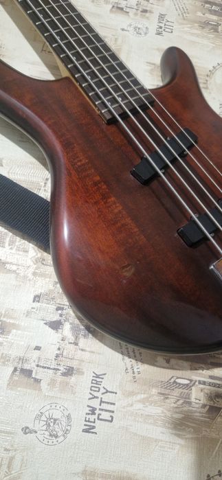 Бас-гитара корд 5 струн