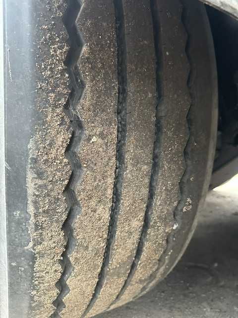 Напівпричіп Шварцмюллер