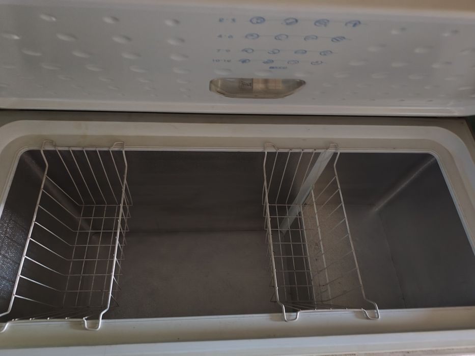 Zamrażarka Indesit używana