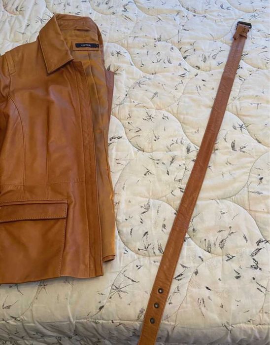 Genuine Leather jacket (cortefiel-size g)