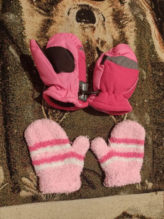 Продам одяг 92 98р куртка полукомбенізон десісезонна куртка.