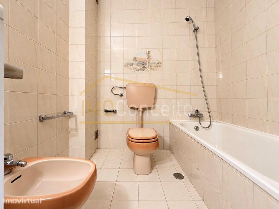 Apartamento T3 remodelado em Torres Novas