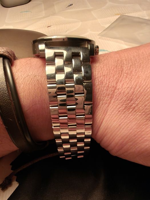 Relógio aço em salmão 36mm calibre Seiko modelo Calatrava