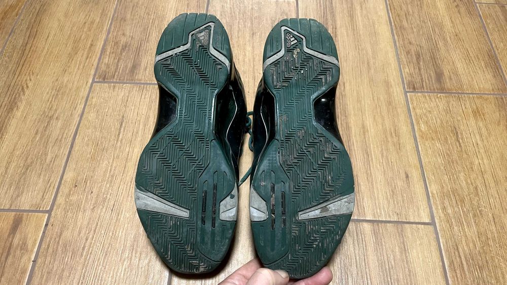 Кросівки Adidas ексклюзивні
