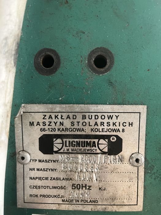 Maszyna do ciecia pianki (mała)stan dobry