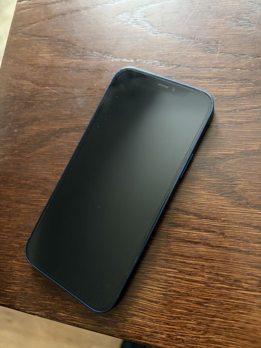iPhone 12, uzywany w bardzo dobrym stanie