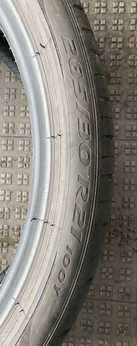 2 pneus ussdos 285/30 r 21