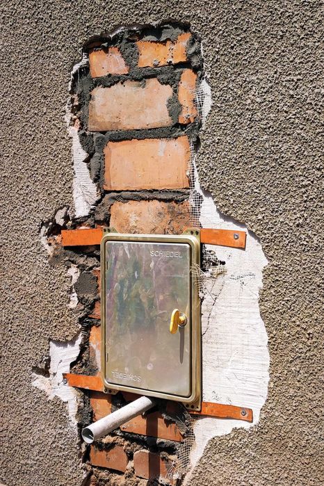 Frezowanie Kominów rozwiercanie Montaż  Wkładów kominowy uszczelnienie