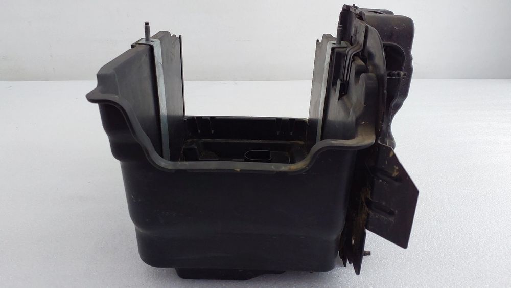 Base / caixa da bateria FORD B-Max (JK)