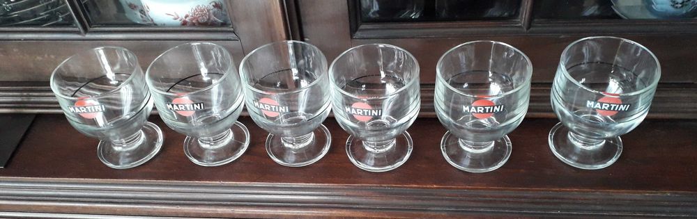 Cinco Copos de Martini445835818010552320