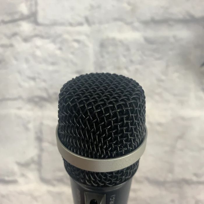 AKG D40   “NOVO”