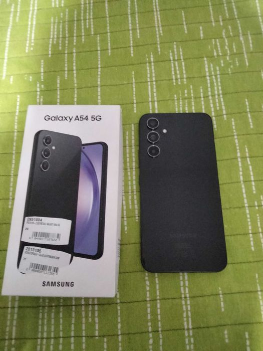 l,,Samsung Galaxy A54  5G novo em caixa mas sem carregador