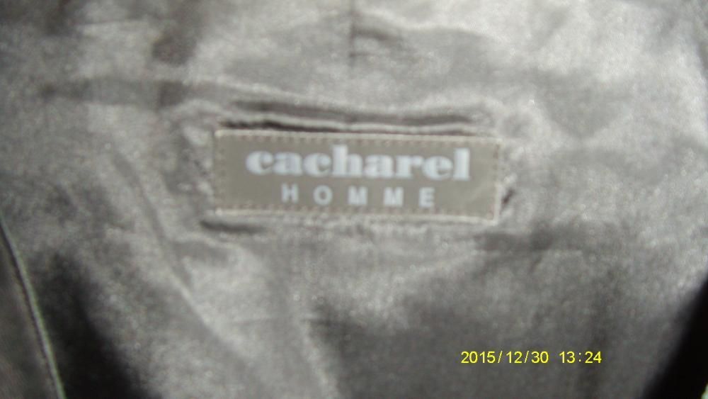 Продам жилетку фирмы Cacharel Homme оригинал