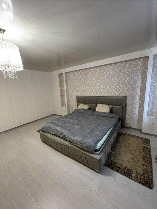 Аренда  3 - этажного дома с ремонтом ,в мрн .Артема ( пос.Мирный)