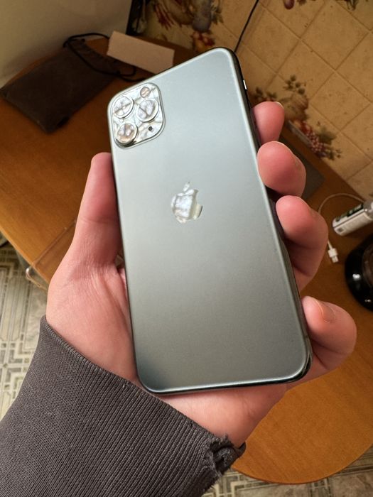 Смартфон Apple iPhone 11 Pro на 256Gb