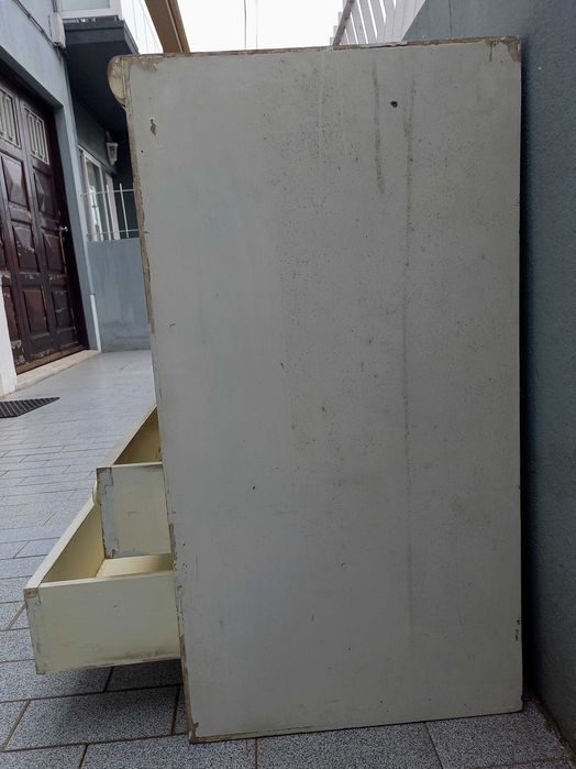 Móvel para restauro