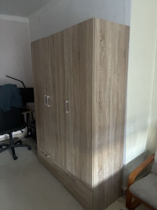 Duża szafa 1.45x2.00