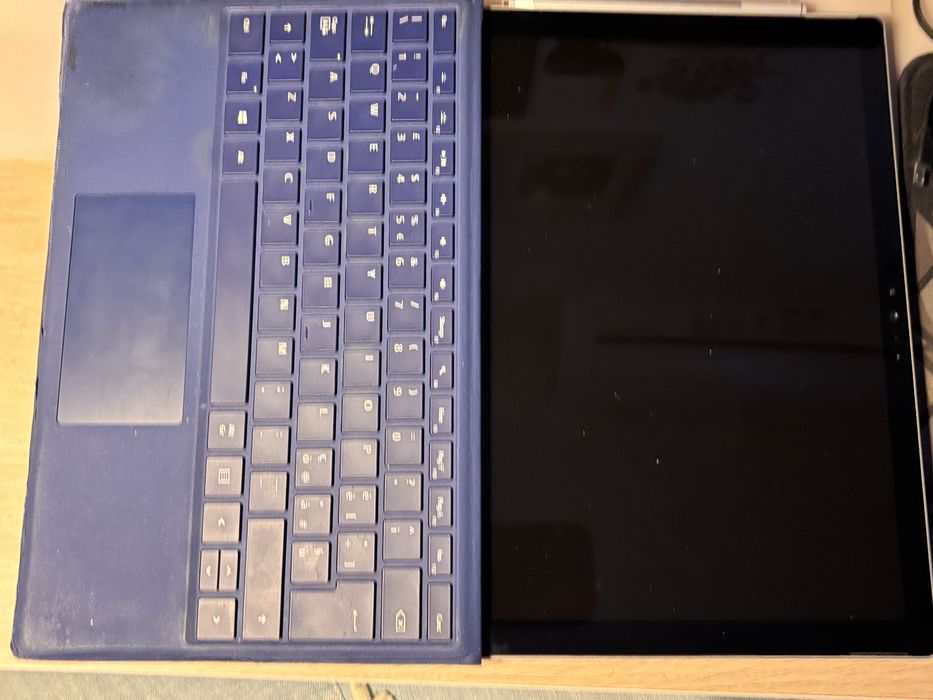 Microsoft Surface Pro 4505496438928189443