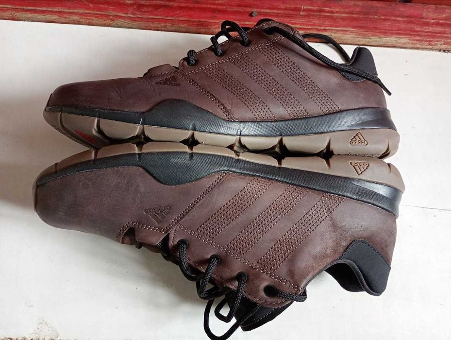 Продам Кросівки ADIDAS Anzit DLX р.45