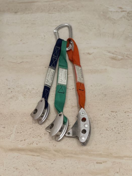 Tricamy 3,4,5 + karabinek Simond