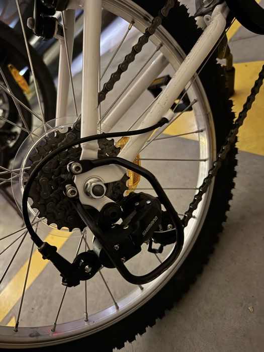 Bicicleta criança ST 120 Decathlon. Roda 20”