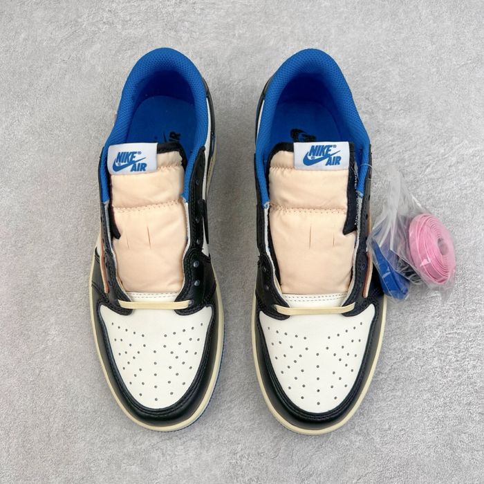 Tenis NK SCT Novos