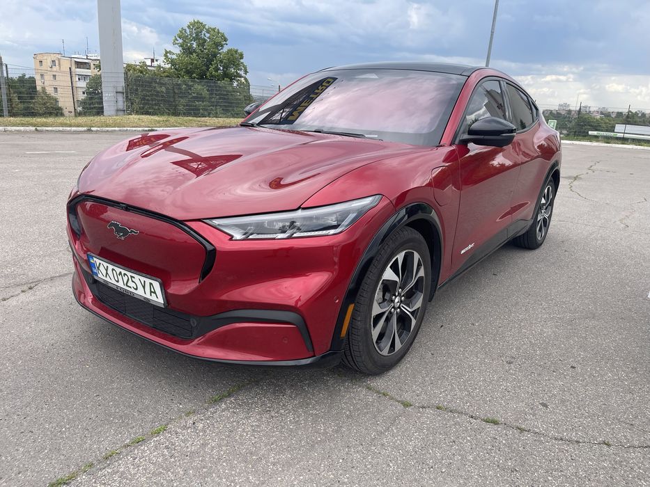Ford Mustang Mach-E 98кВт ідеальний Premium мустанг мач е