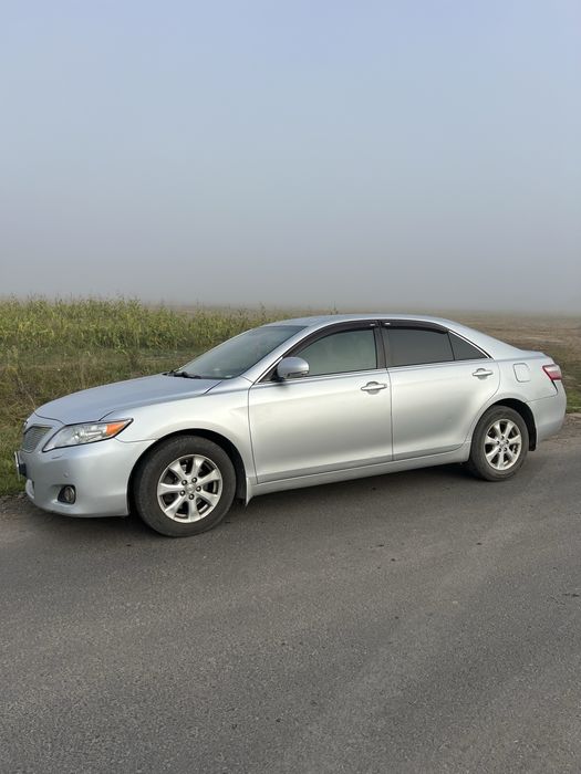 Toyota Camry 40